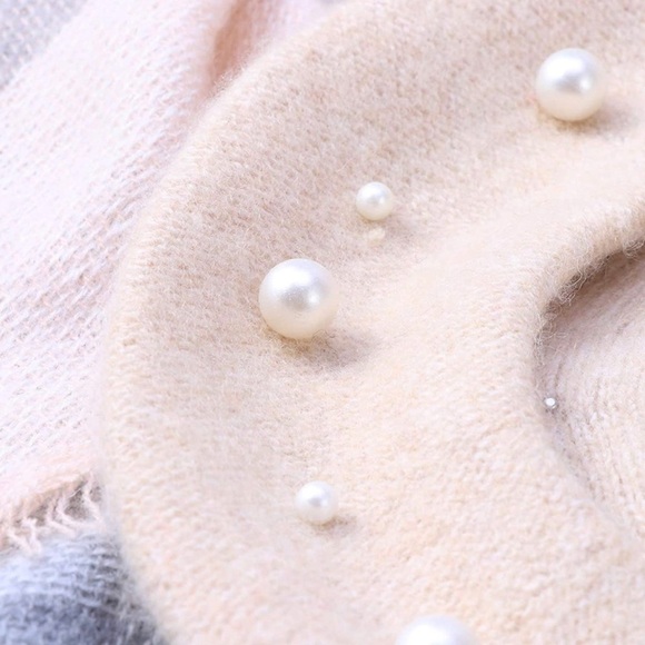 Cashmere Beret (Beaded) in Ivory or Black with White Simulated Pearls main image 10